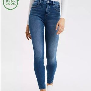 American Eagle blue skinny jeans